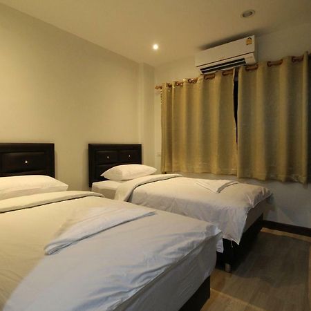 בנגקוק Chaiwat Guesthouse מראה חיצוני תמונה