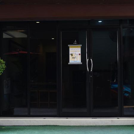 בנגקוק Chaiwat Guesthouse מראה חיצוני תמונה