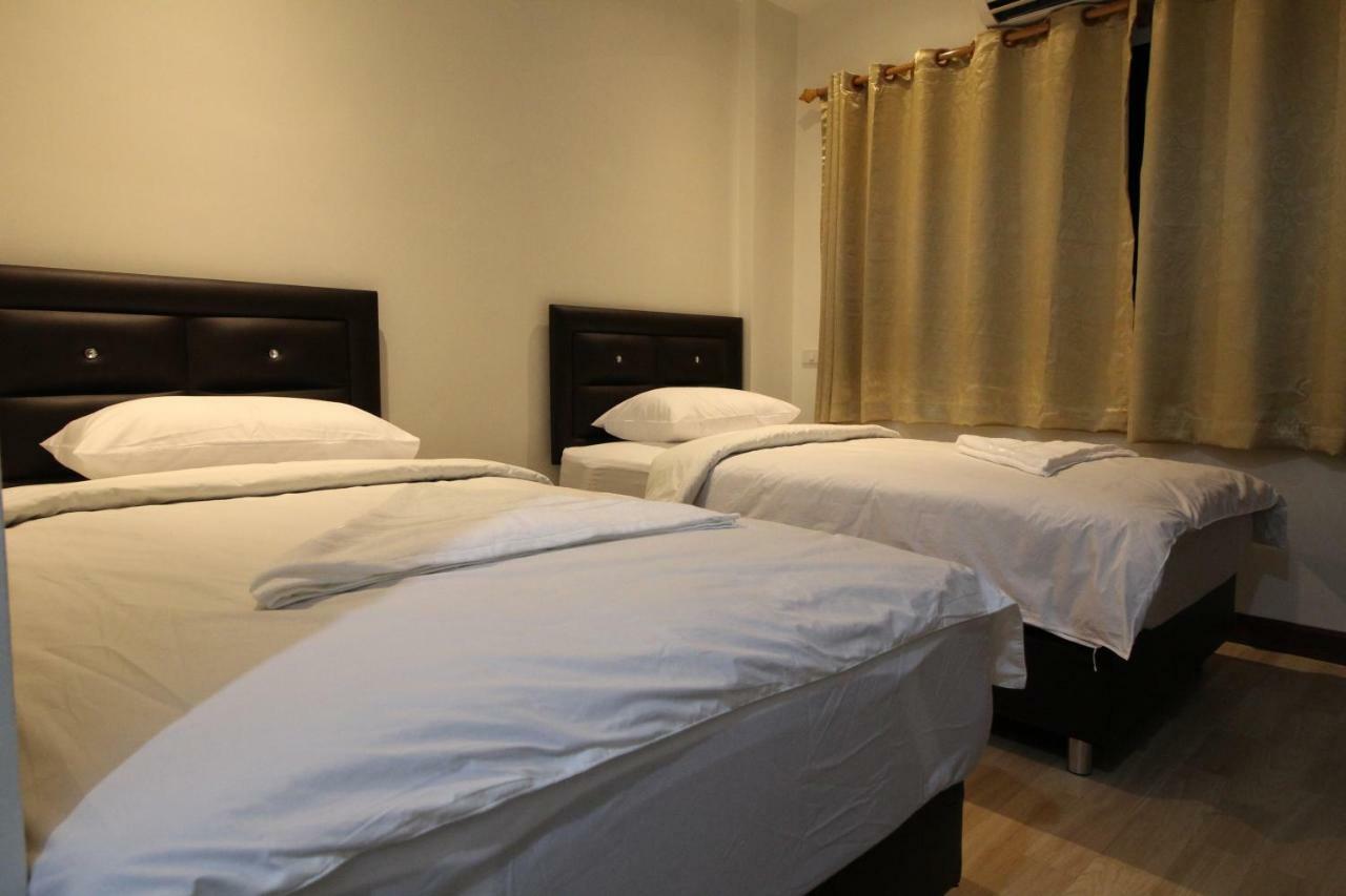 בנגקוק Chaiwat Guesthouse מראה חיצוני תמונה