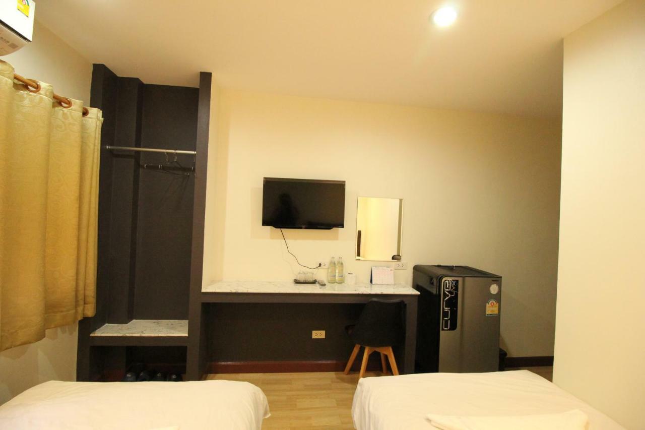 בנגקוק Chaiwat Guesthouse מראה חיצוני תמונה