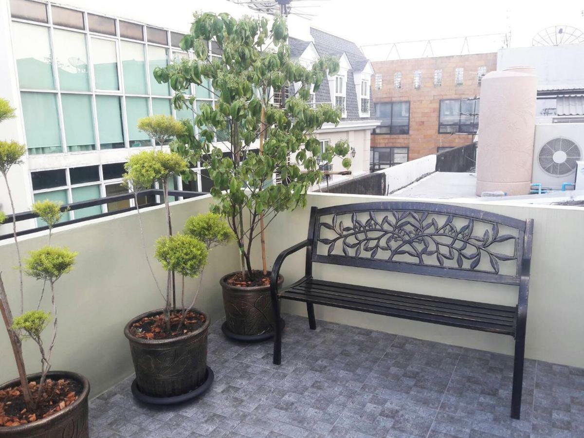 בנגקוק Chaiwat Guesthouse מראה חיצוני תמונה