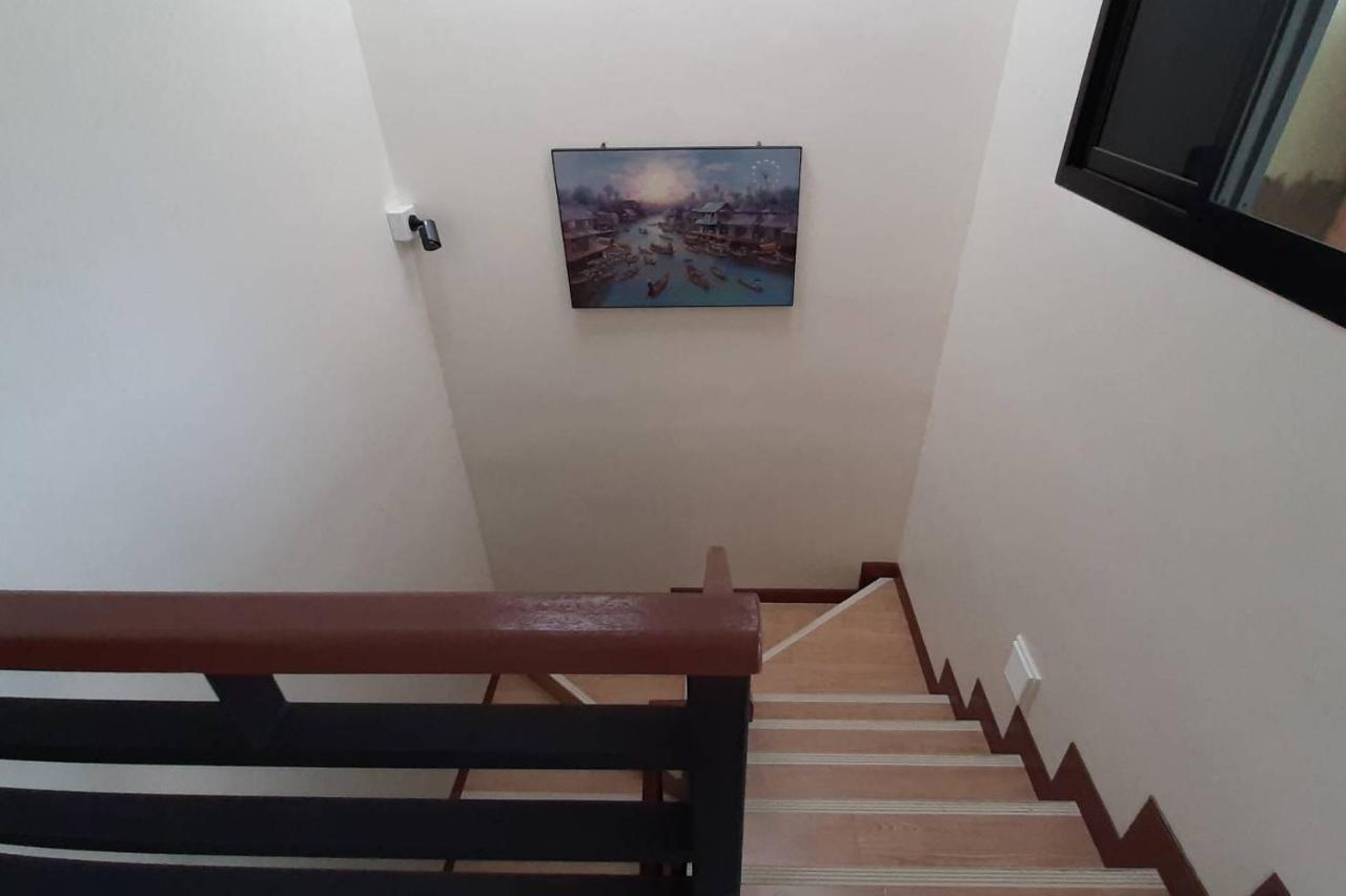 בנגקוק Chaiwat Guesthouse מראה חיצוני תמונה