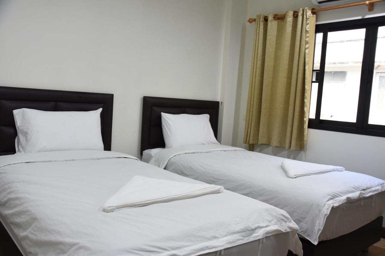 בנגקוק Chaiwat Guesthouse מראה חיצוני תמונה